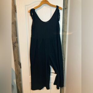 ASOS design black cropped wide leg jumper size 8 medium